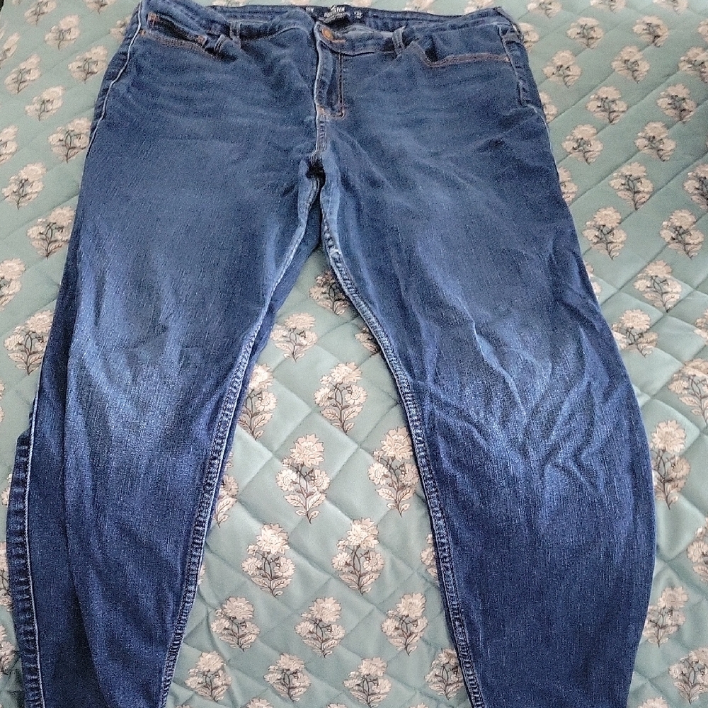 Hollister Women's Deep Blue Skinny Jeans